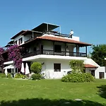 Appartamento Oasis Nea Poteidaia