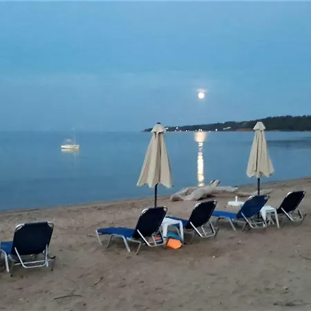 Apartment Oasis Nea Poteidaia